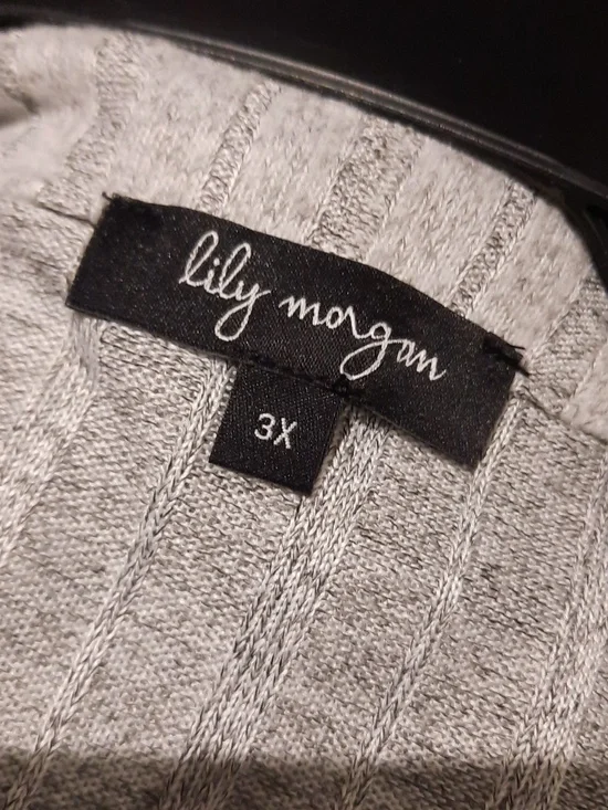 NWT Light Gray Ribbed Square-Neck Spring Sweater with Side Buttons Plus Size 3X - Picture 3 of 5